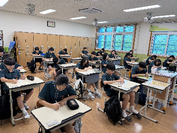 [학생생활안전부]&nbsp;학교폭력예방&nbsp;캠페인&nbsp;'긍정댓글달기'&nbsp;운영